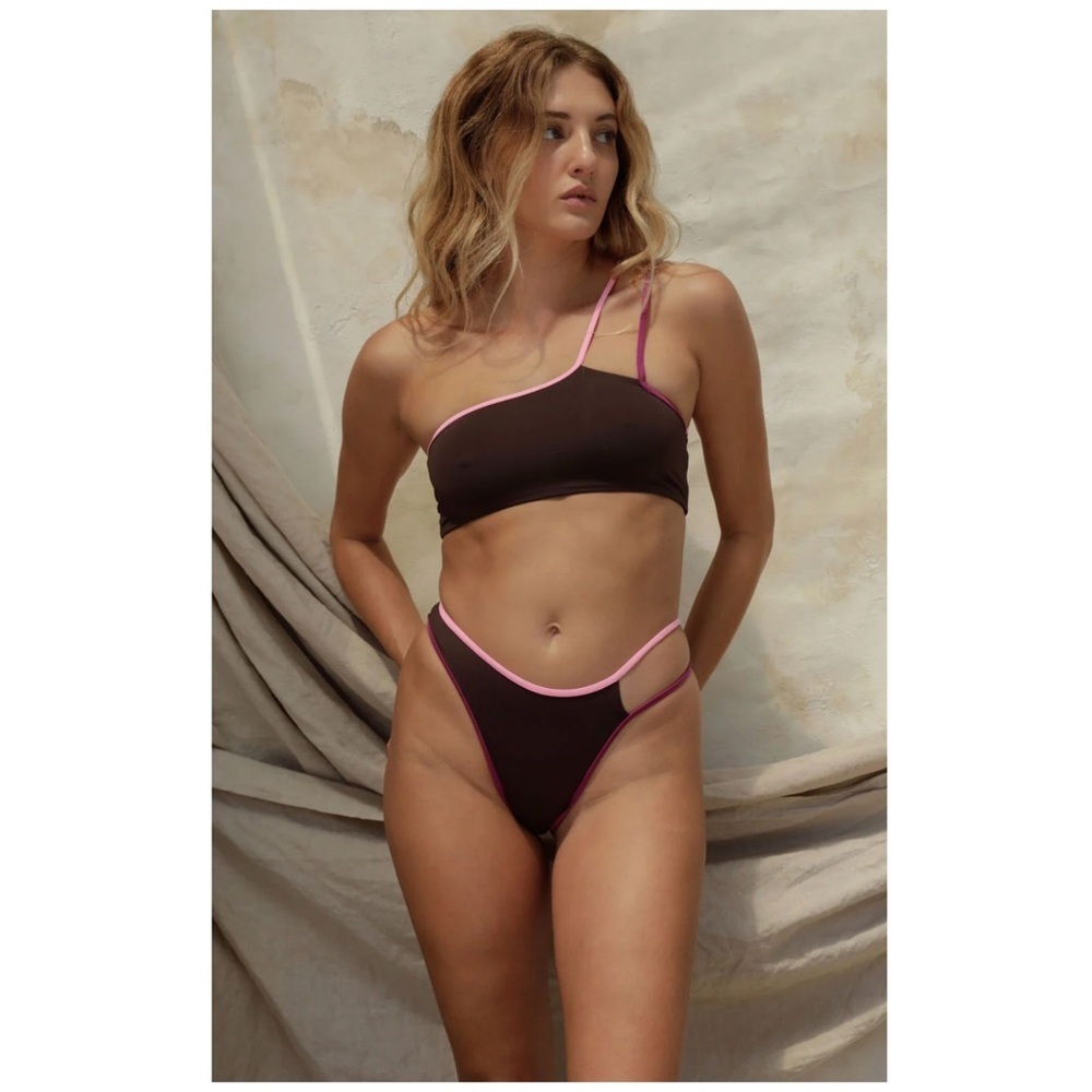 Stone Fox Swim | Echo Bikini Bottom Chocolate Wild Aster & Barbados | S